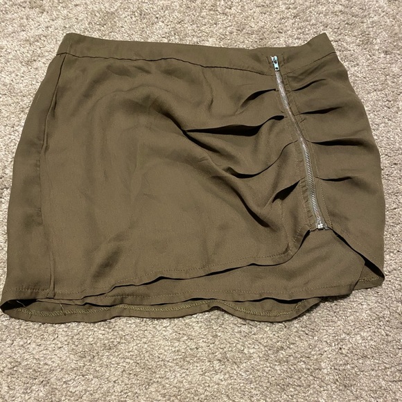 Tobi Mini Skirt-SMALL - Picture 1 of 1